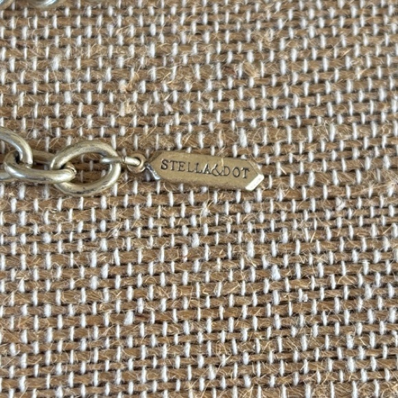 Stella & Dot Belle Statement Tortoise Necklace with Multicolor Crystal Pendant - Picture 2 of 9